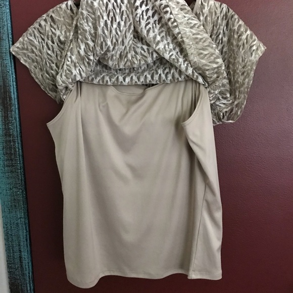 Ruby Rd beige Top 2pc connected - Picture 5 of 7